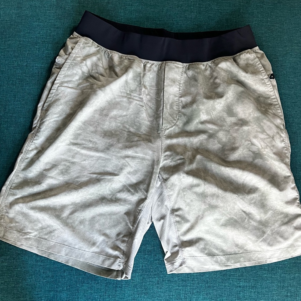 Fabletics Mens Training Shorts
